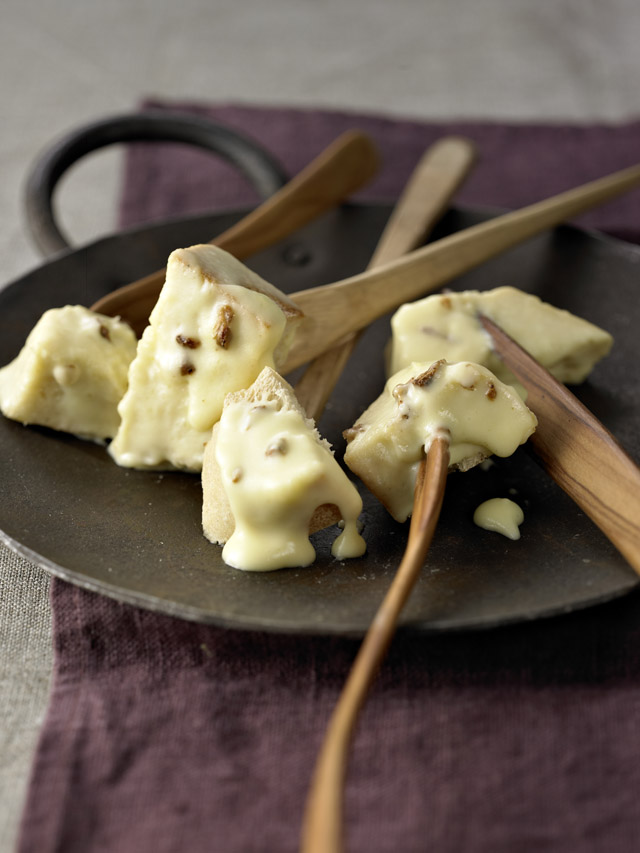 Fondue van eekhoorntjesbrood met Vacherin Fribourgeois AOP en Gruyère AOP