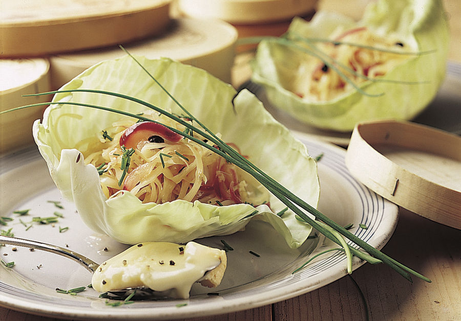 Lauwwarme koolsalade met Vacherin Mont-d'Or AOP