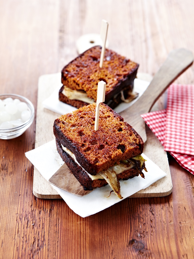 Croque monsieur van kruidkoek met L’Etivaz AOP en witloof